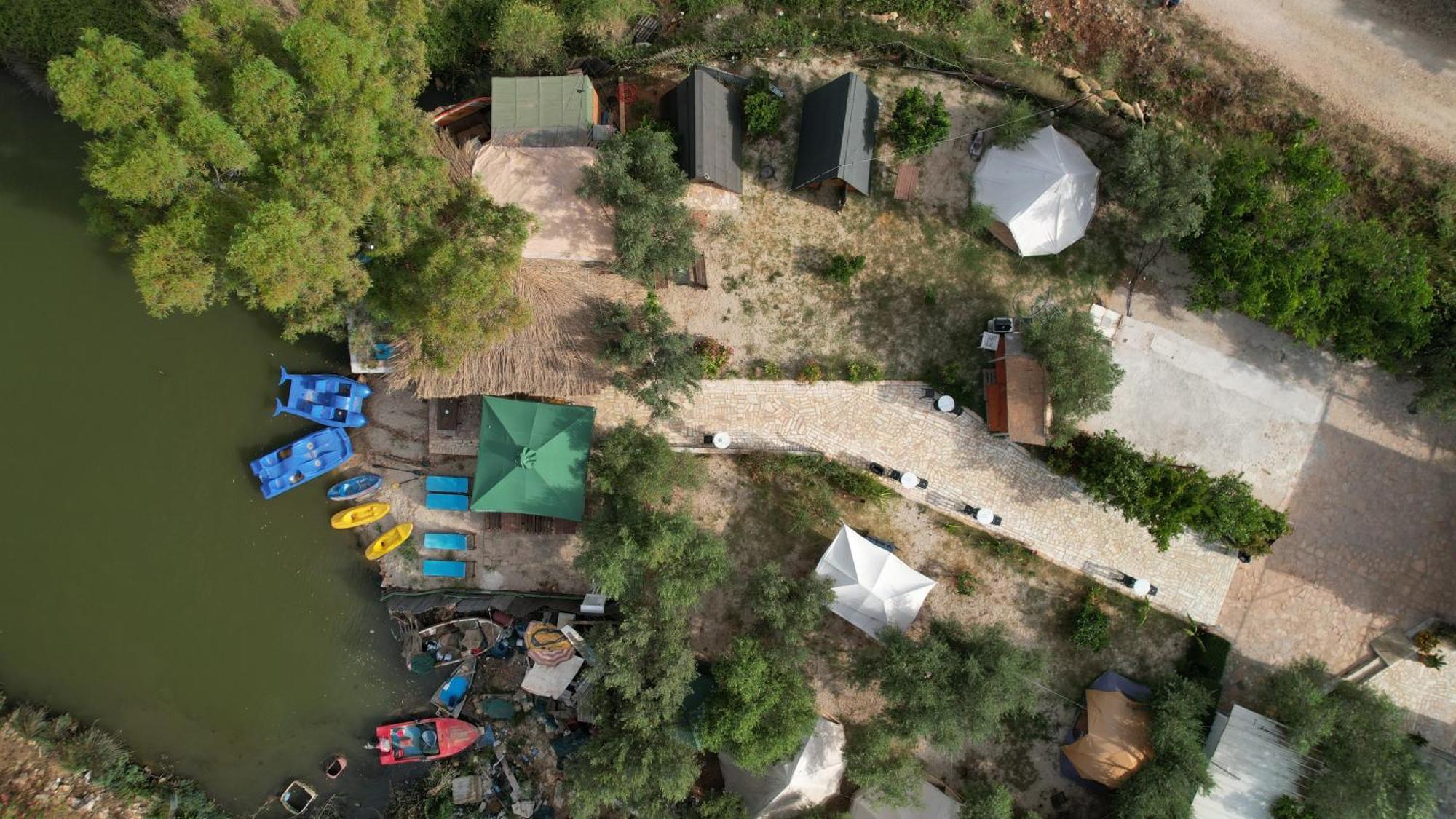 Garden Villa Lake Side & Glamping Ksamil Eksteriør bilde