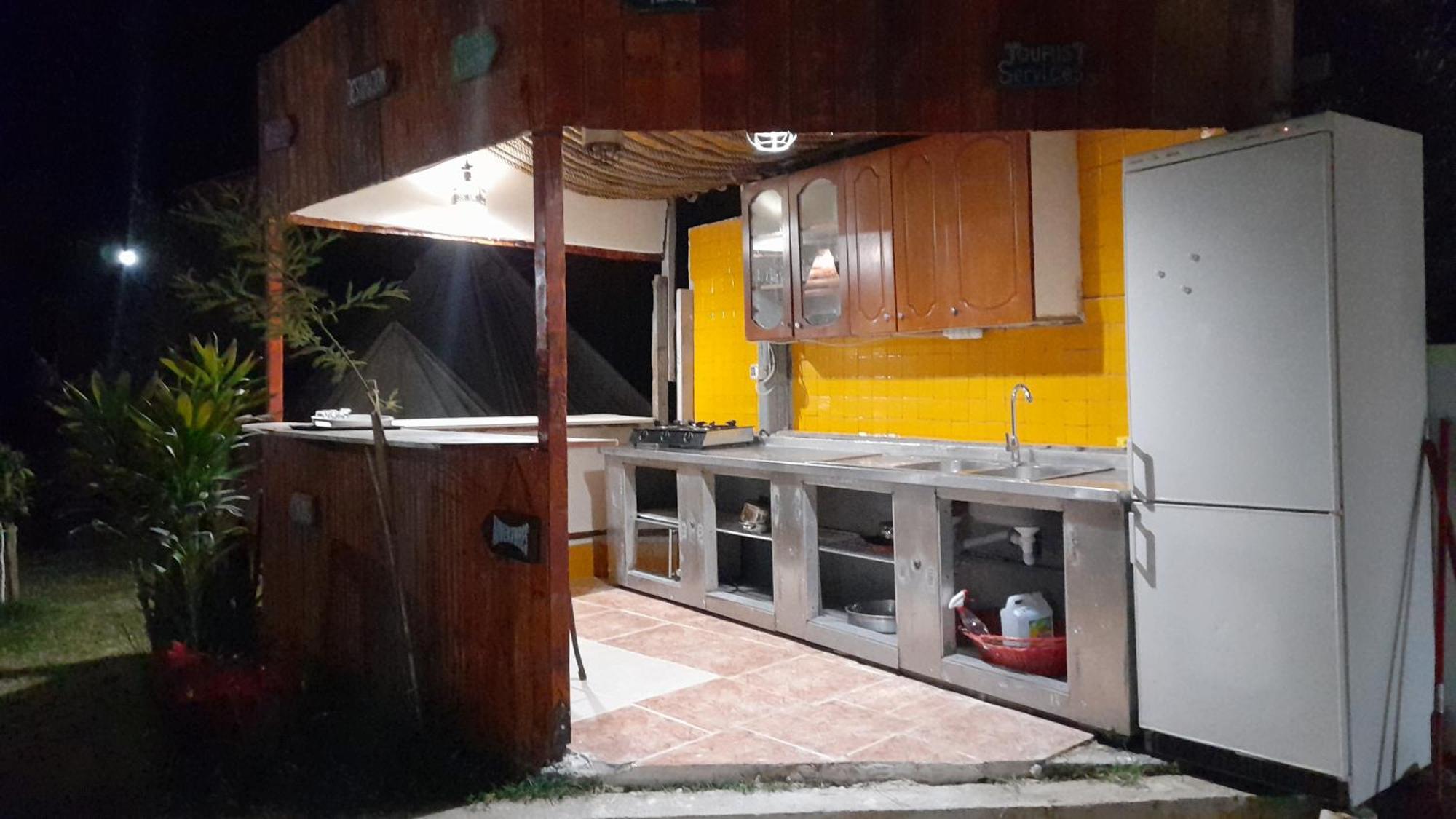Garden Villa Lake Side & Glamping Ksamil Eksteriør bilde